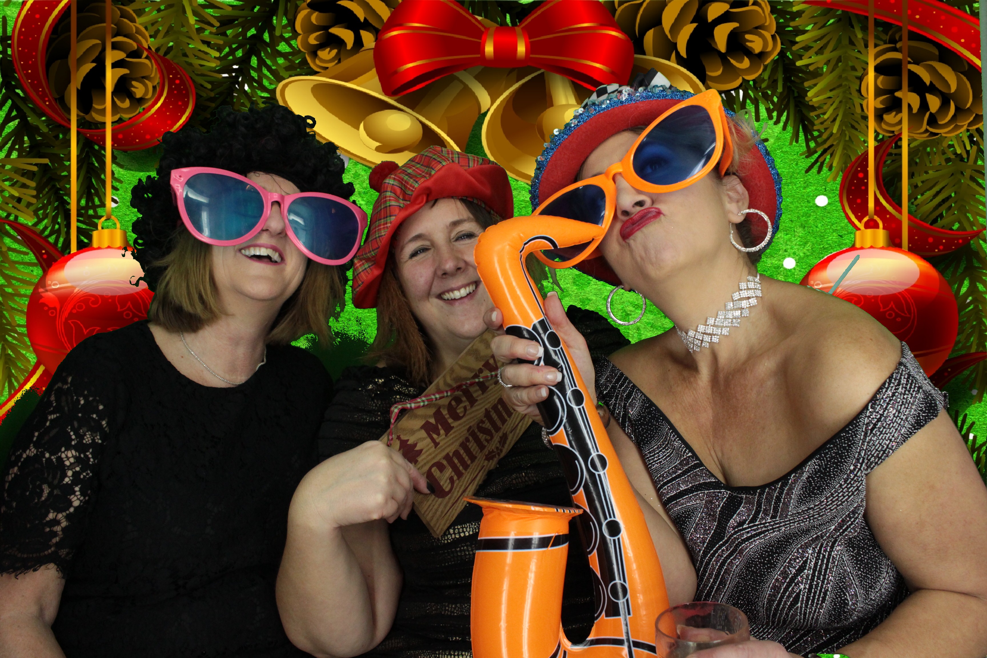 One Line Christmas Party | View more photos from the event at gallery.myphotoboothexperience.co.uk/u/MyPhotoBoothExperienceLtd/One-Line-Christmas-Party